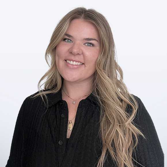 REQ BD Associate Maria Russell