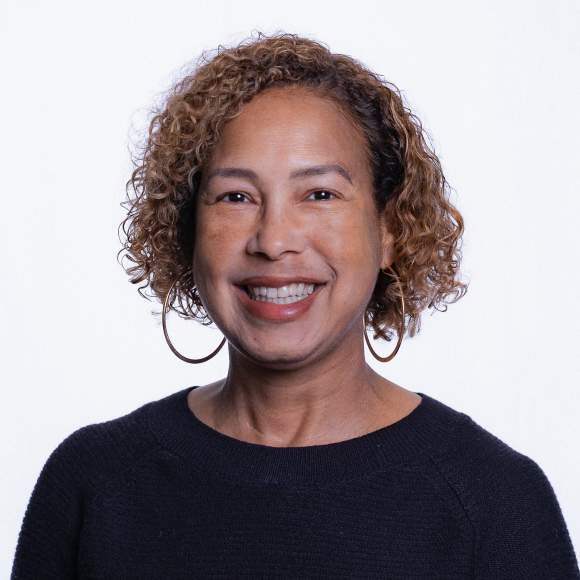 REQ Senior Accountant Tia Robinson